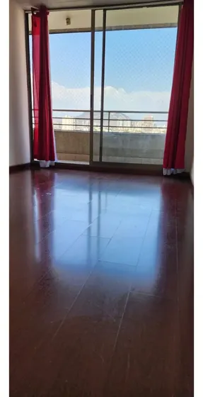 Se Vende Depto De 3 Dormitorios Y 1 Baño En Metro Quinta Nor