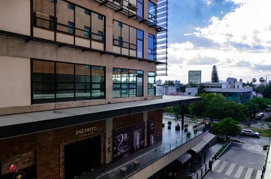 Departamento En Torre Bravante, Col.  Juan Manuel, Guadalajara, Jalisco.