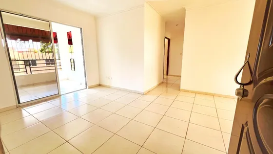 Apartamento En Venta En La Jacobo Majluta Proximo Al Bravo, 4to Piso Res Cerrado Con Seguridad
