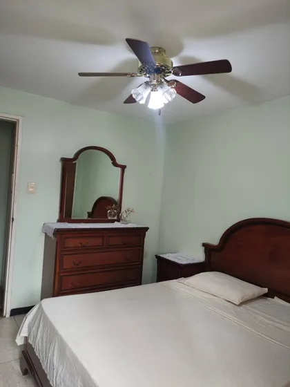 (ca) Alquilo Avenida Sanz, El Marques, Habitación Cómoda 