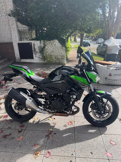 Kawasaki Z400