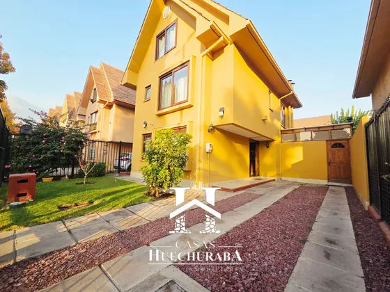 Casa En Venta Fuera De Condominio, Excelente Estado, Pumahue