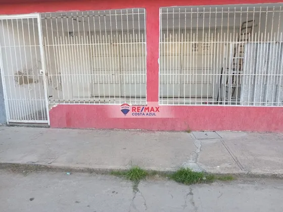 Remax Alquila Local Comercial En Tucacas 100m2 Ubicado En El Casco Central