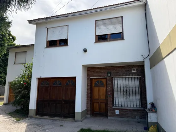 Duplex 3 Dormitorios En Venta O Alquiler. Monte Grande