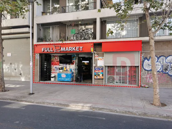 Local Comercial En Venta En Santiago, 78 M2