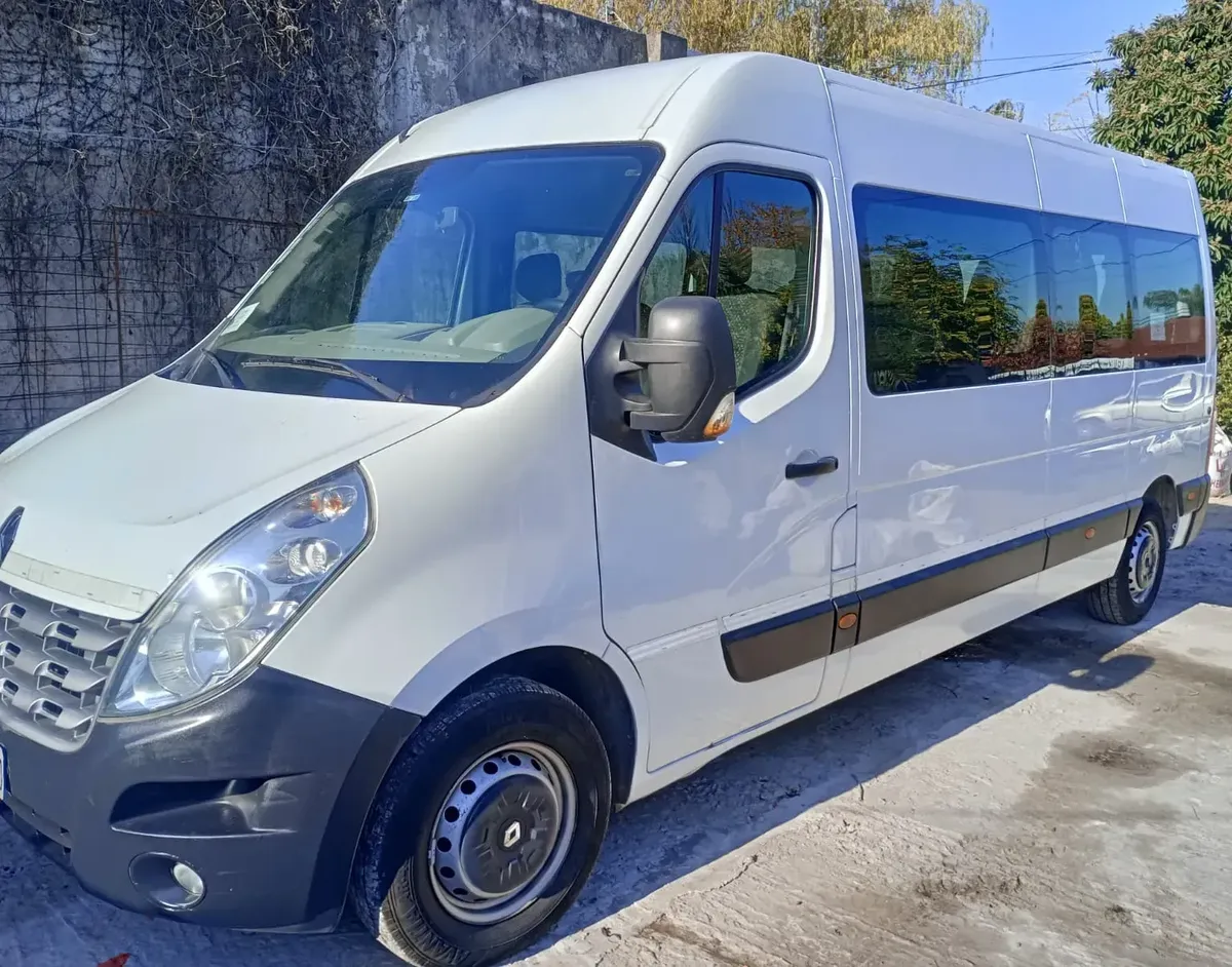 Master L3 Minibus