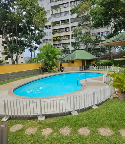 Alquiler Excelente Apto Valle Arriba 150 Mts 3h +serv 2 Puestos, Piscina. Parque, Vigilancia Sin Muebles Cocina Equipada Ratzina