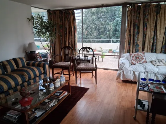 Departamento En Venta De 3 Dorm. En Las Condes