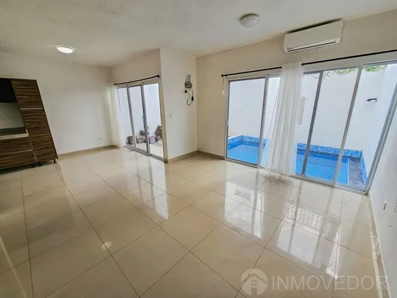 Casa · Residencial Arbolada · 4 Recámaras · Huayacan · Alberca · Estudio