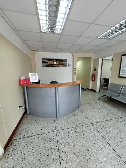Venta De Clínica En La Urbanización La Fundación De Pozuelos.