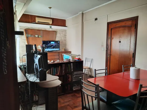 Ph En Venta  4 Ambientes Con Terraza Y Excelente Ubicación