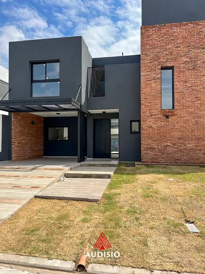 Duplex De Categoria - San Ignacio