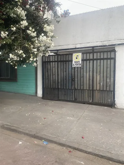 Casa En Venta De 9 Dormitorios Sector Centro Iquique