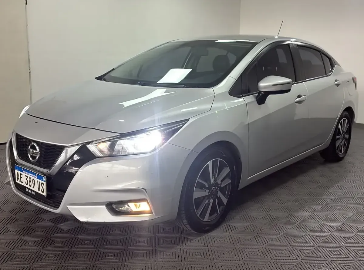 Nissan Versa 1.6 Advance At