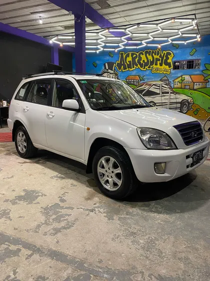 Chery Tiggo 2.0 Luxury 4x4 127cv