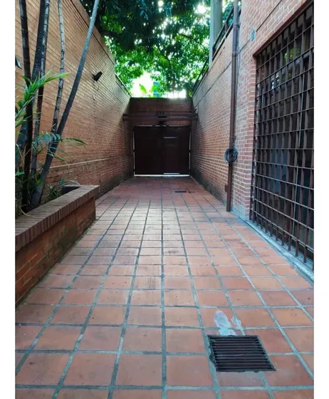 Anexo En Los Palos Grandes 1 Hab 2 Baños 2 Puestos Estacionamiento