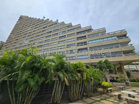 Apartamento En Venta En Playa Grande Ca 25-22262 Yg