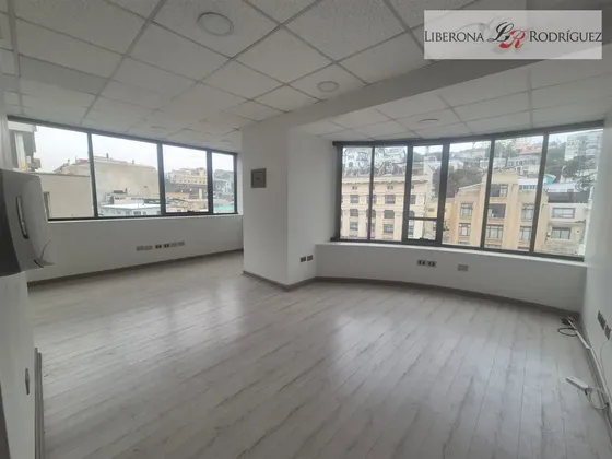 Oficina En Venta, Plan De Valparaíso