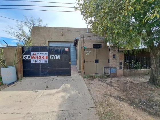 Venta | Galpón | 60 M² | Amplio Terreno Libre | Fray Luis Beltrán