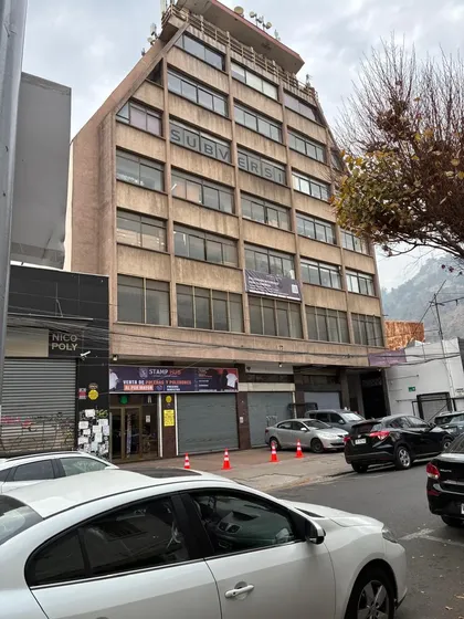 Bodega Comercial 420 M2 |ingreso De Contenedores Al Interior