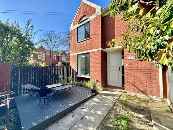 Casa En Venta De 4 Dorm. En Vitacura