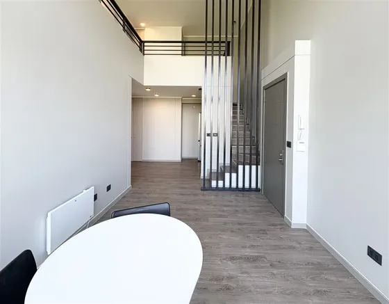 Hermoso Departamento En Arriendo De 2 Dorm. En Providencia