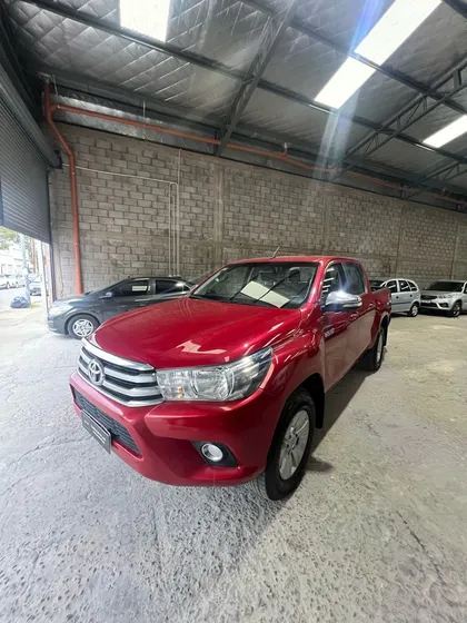 Toyota Hilux Pick-up 2.8 Cd Srv 177cv 4x4