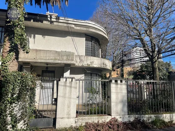 Casa En Arriendo De 6 Dorm. En Concepción