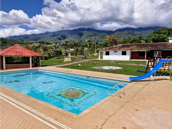 Alquiler Finca Villa Omar - Lago Calima Darien Valle Del Cauca