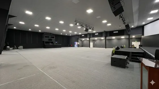 Gran Galpón Comercial 3.200 M2 En San Miguel, Alto Flujo