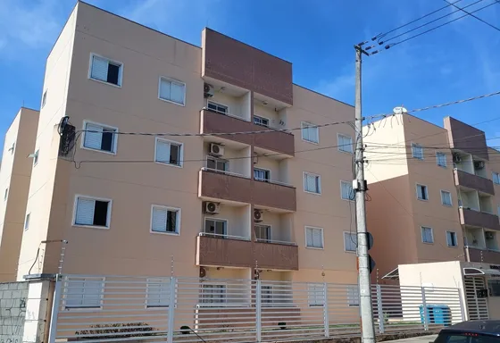 Locação E Venda. Ac, Blidex, Suíte E Modulados. Vaga De Gara