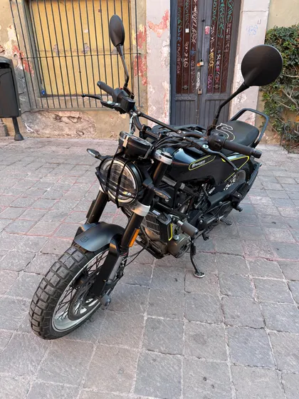 Husqvarna Svartpilen 401 2019