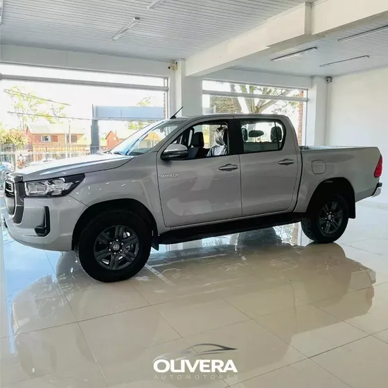 Toyota Hilux Doble Cabina