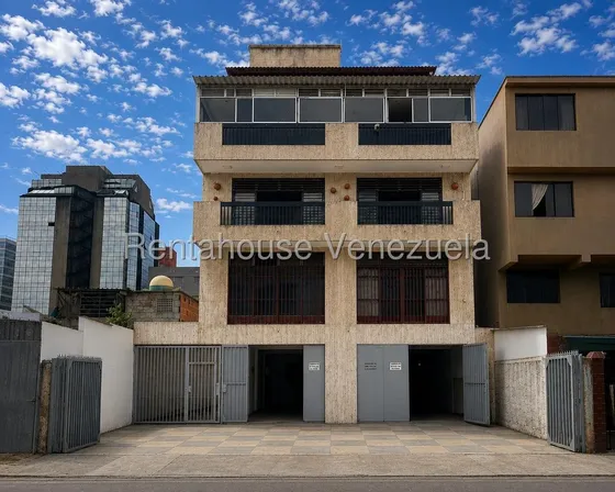 Estuéndo Edificio Comercial / 868 Mts / Alñquiler Mls 27-155 Boleita Sur