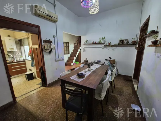 Venta De Ph De 3 Ambientes Con Balcón En Sarandí
