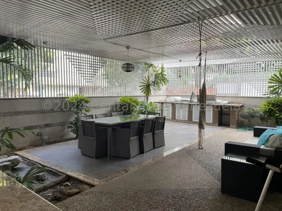 Casa En Alquiler, El Marqués #25-15449 - Dany Sanchez -
