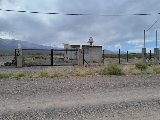 Casa En Venta En Lote De 3000 M2