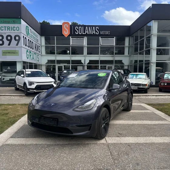 Tesla Model Y 0.0 Model Y Rwd