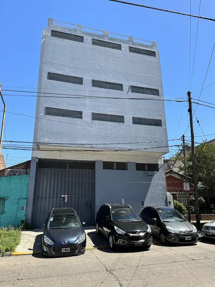 Depósito En Alquiler - Cercano A Gral. Paz