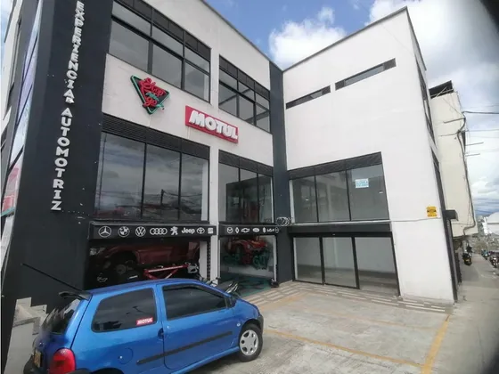 Arriendo Local Comercial Sobre La Via De La Kra 23 Con Cll 19 Esquina 
