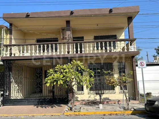 Casa En Venta En La Victoria