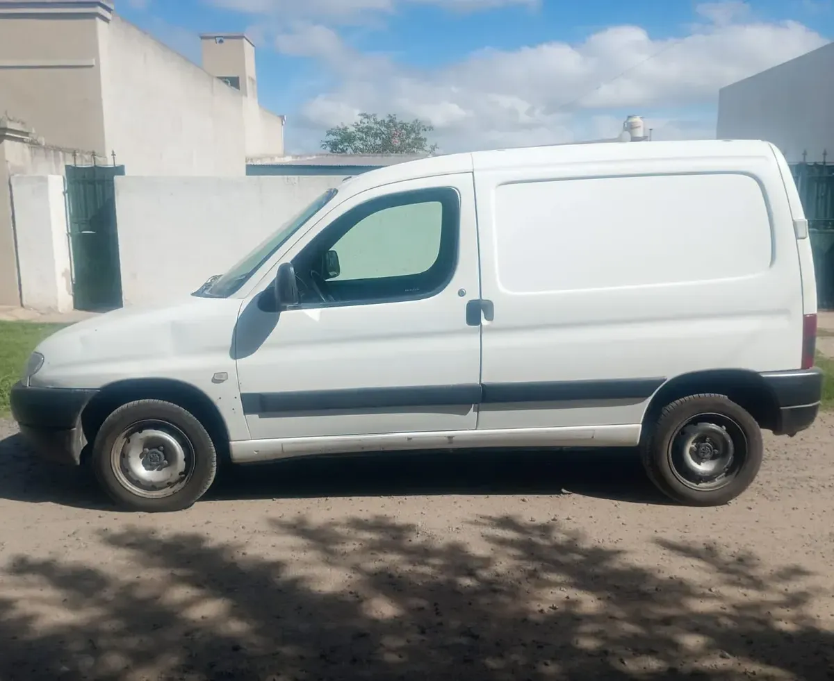 Blanco ,1.9 Diesel