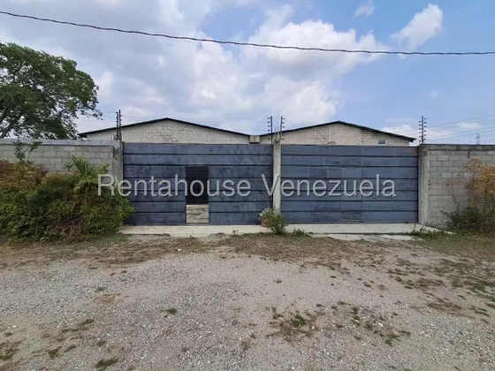 Galpon En Alquiler En Cabudare Urb El Mayal Muy Versatil Y Moderno Con Todo Lo Necesario Para Su Proyecto Cod 25 18676 Contactame Soy Gabi Irastorza                                                    