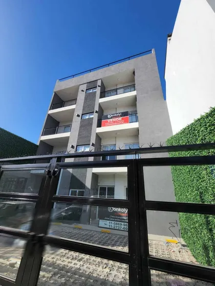 Venta Departamento Dos Ambientes Con Balcon San Justo Centro