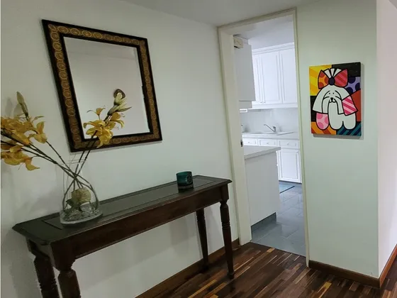 Venta De Apartamento En Los Naranjos - Piscina Y Pozo Natural.