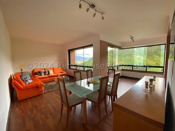 Sb Espectacular Apto Completamente Amoblado, De 3 Hab Con Sus Respectivo A/c, 3 Baños, Cuarto Y Baño De Servicio, Con Bella Cocina Totalmente Equipada