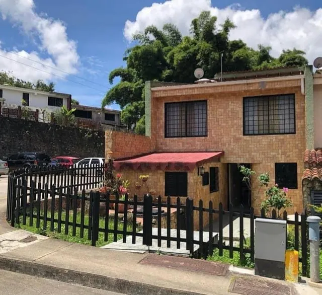 Casa Venta Lomas De Monte Claro Hr