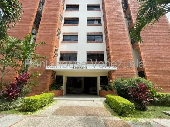 Bray Montoya Alquila Espectacular Apartamento En Zona Este De Barquisimeto Con Facil Acceso A Avenidas Principales Vigilancia Las 24 Horas Planta Eléctrica Visítalo! 2#5#1#3#4#4#9 Bray Montoya        