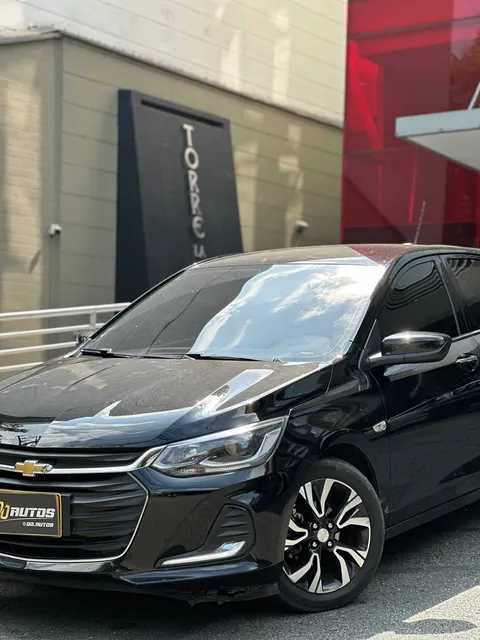 Chevrolet Onix 1.0t Premier Hatch At
