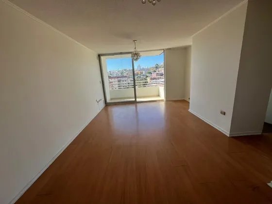 Se Vende Hermoso Departamento Frente A La Universidad
